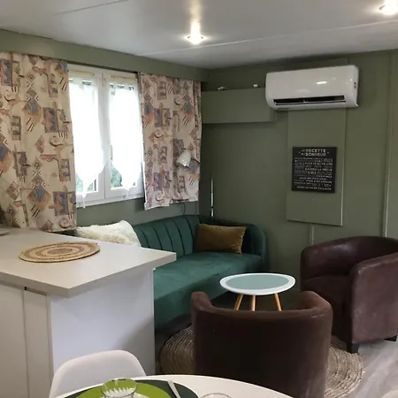 キャンプ場 La Maison Du Bonheur Mobilhome